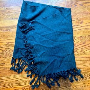 Large! Hunter green wrap Shall